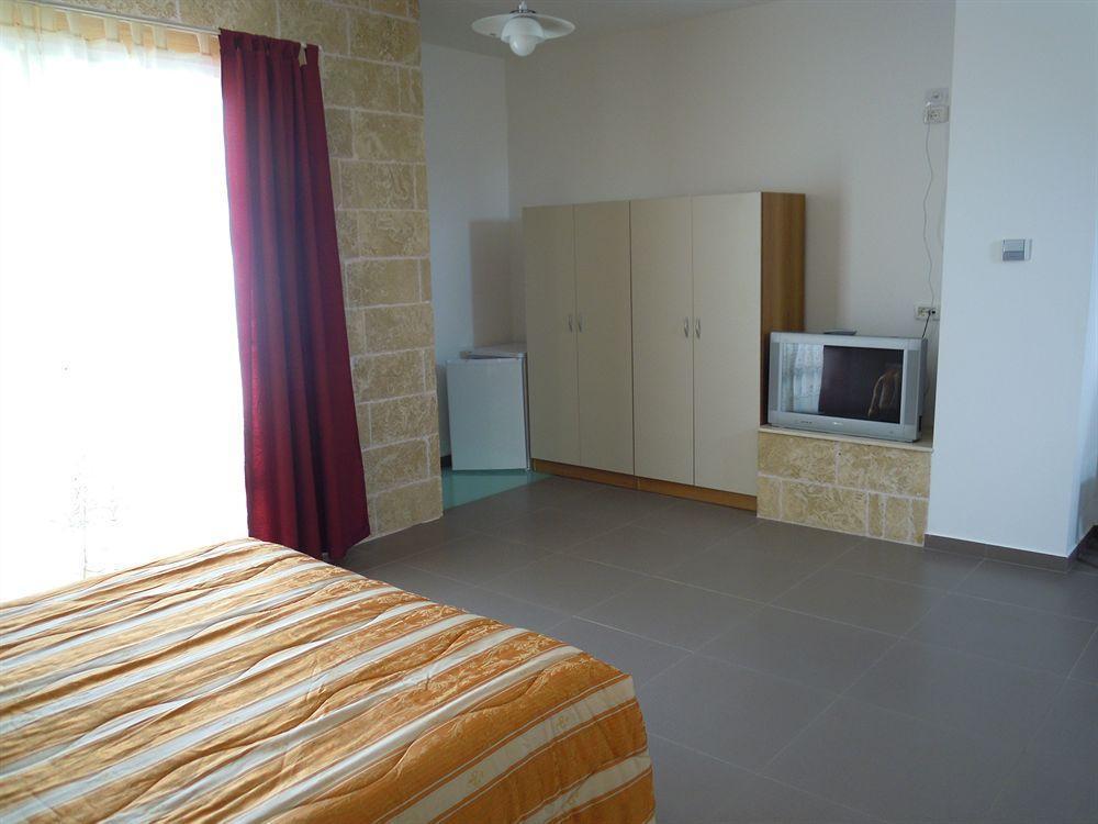 Camere A Sud Alliste Extérieur photo
